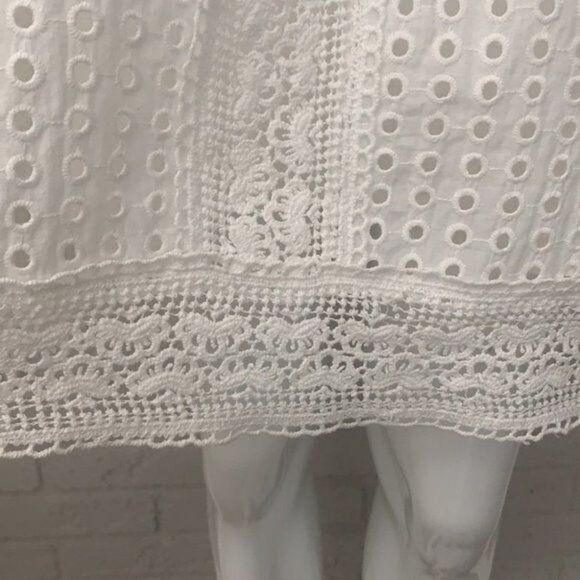 Solitaire Eyelet and Lace Dress Size L - Picture 5 of 12